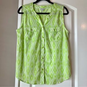 American Eagle Outfitters Sleeveless Button Up Top